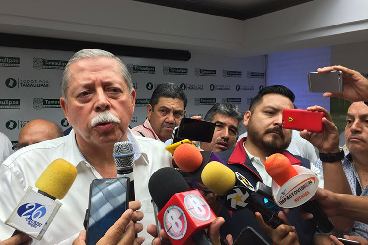 Felicita Egidio a Cabeza de Vaca por triunfo electoral