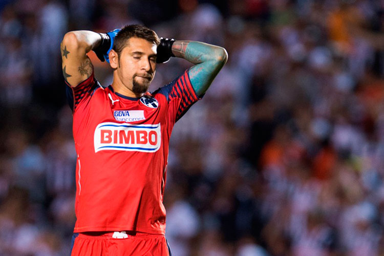 Chivas descartan el contratar a Jonathan Orozco