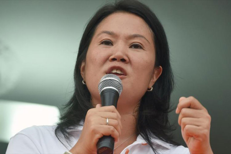 Fujimori acorta distancia con Kuczynski