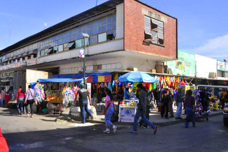 Comericantes del Argüelles se oponen a nuevo Reglamento de Mercados