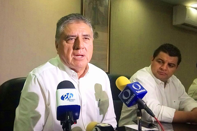 “Elecciones son para emitir un voto de  aprobación o rechazo”: Humberto Oliva