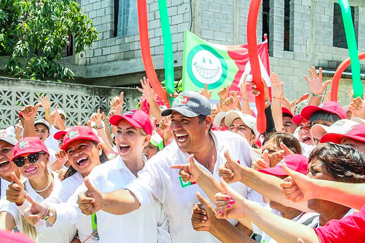 Refuerza Almaraz compromisos con colonias irregulares