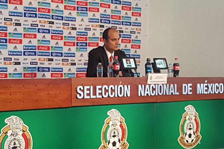 Osorio sigue al frente del Tricolor sin condiciones