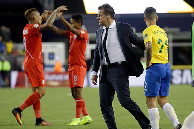 Perú hecha fuera a Brasil de Copa América