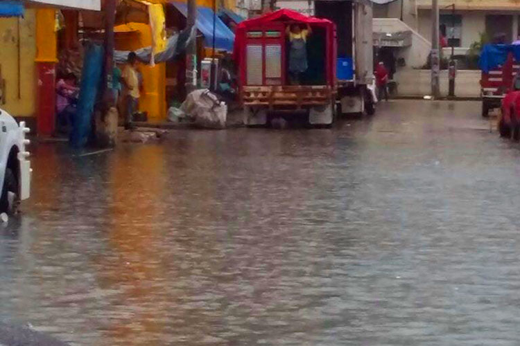 Sufre San Fernando inundaciones por lluvias