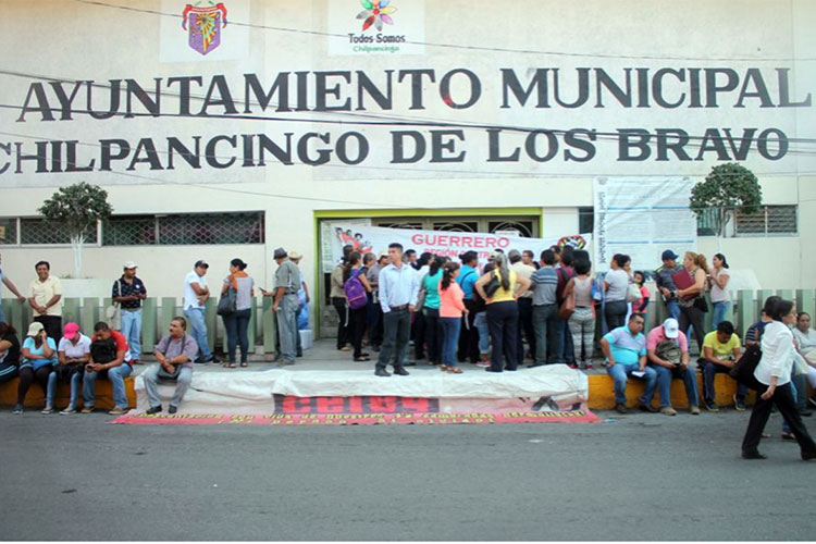 CETEG cierra 4 oficinas de la Secretaría de Educación de Guerrero