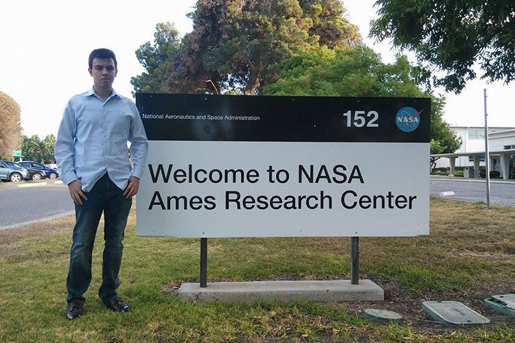 Tamaulipeco seleccionado para estadía en la NASA