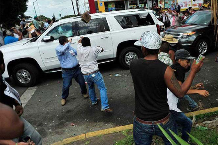 Pese a agresión, defenderemos el voto ciudadano en Veracruz: Anaya