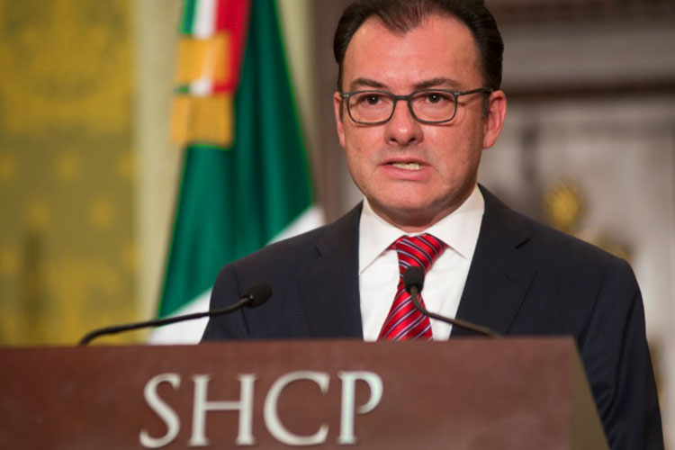 México ataja el efecto Brexit; recuperar superávit, la meta para SHCP