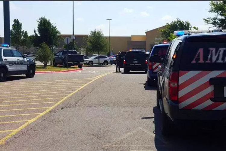 Alerta en Texas por hombre armado atrincherado en supermercado