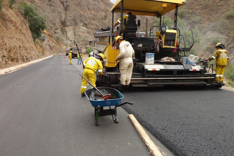 Recortes y retrasos apresuran trabajos de mantenimiento carretero de SCT