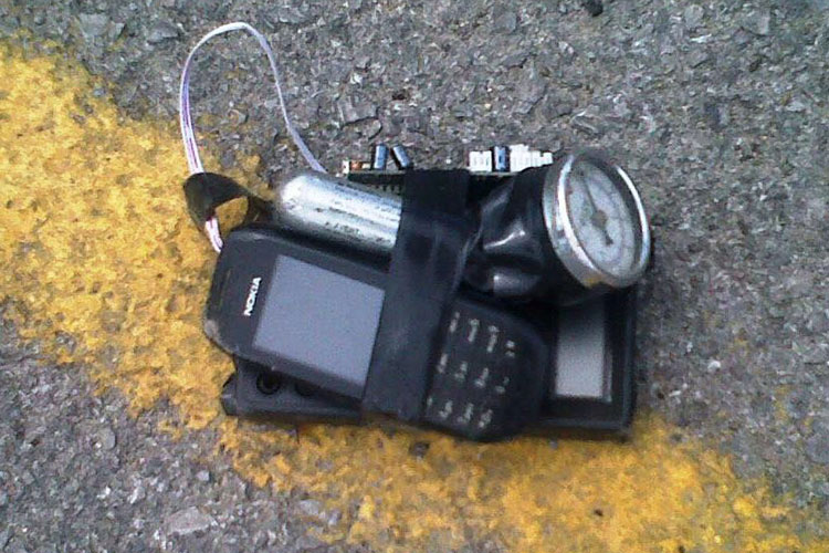Desactiva Marina artefacto en estacionamiento comercial de Tampico