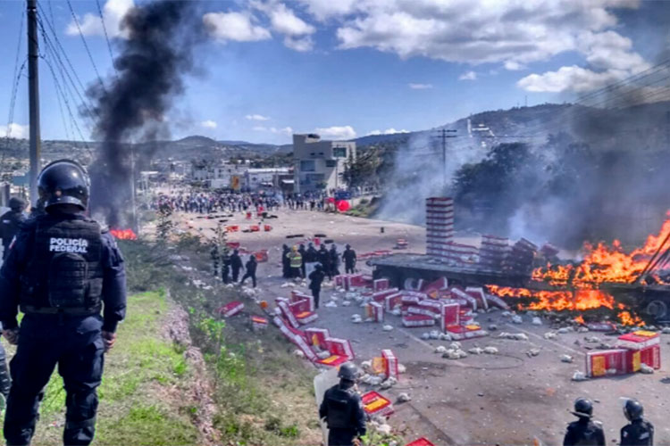 Realizará PGR peritaje al armamento de los policías en actos de Nochixtlán