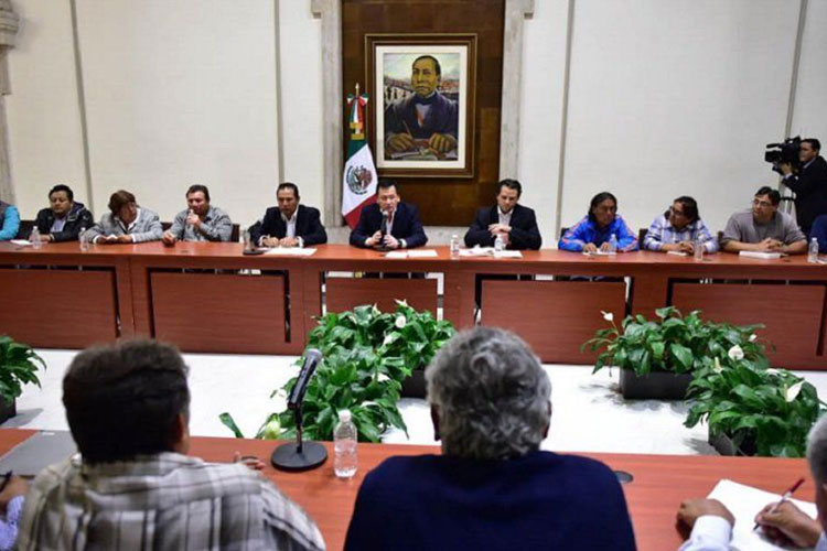Acuerdan SG y CNTE vía de salida al conflicto magisterial