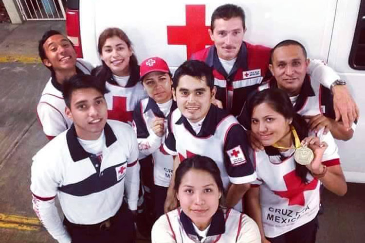 Mentira que no hay paramedicos en vacaciones: Cruz Roja