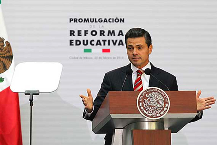 EPN: No se dará marcha atrás a reforma educativa
