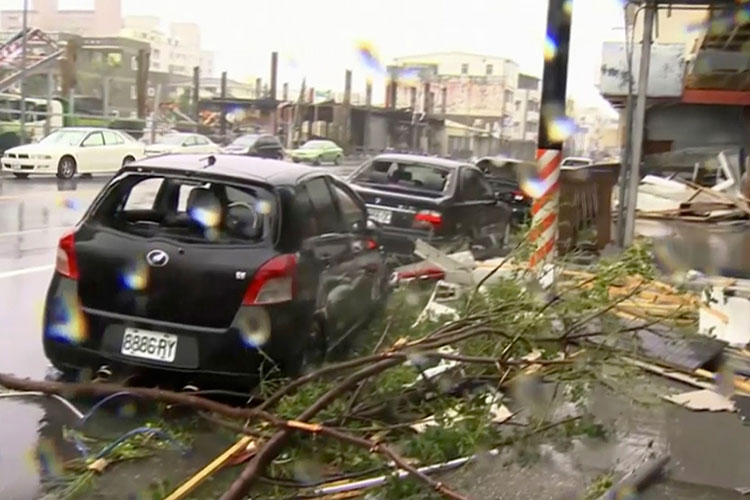 Evacuan a casi 500 mil personas en China por supertifón ‘Nepartak’