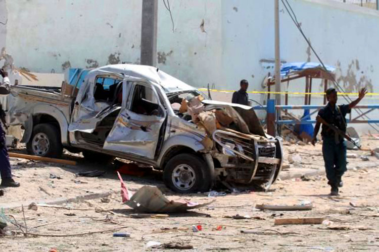 Explosiones cerca del aeropuerto de Somalia; Al menos 13 muertos
