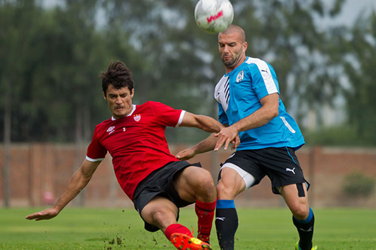 Gallos y Necaxa empatan en amistoso rumbo al Apertura 2016