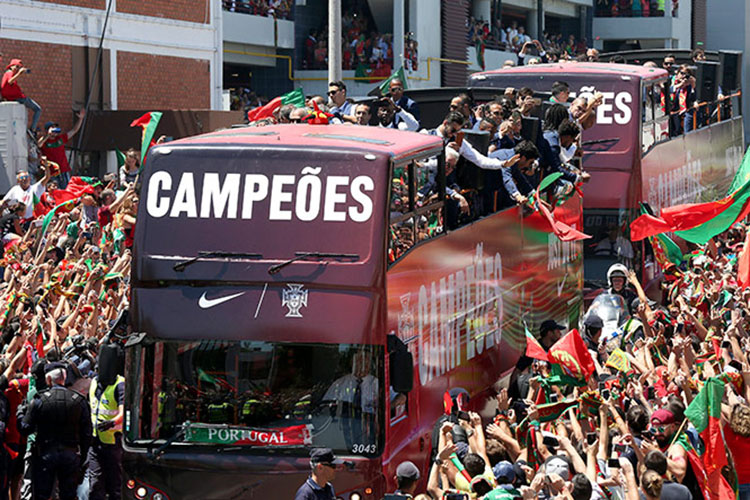 Reciben en Lisboa a los campeones de la Euro