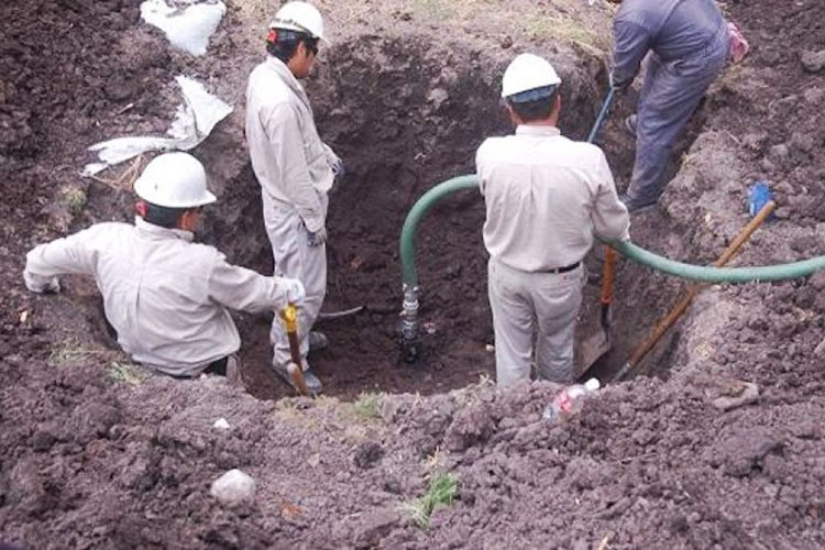 ‘Ordeñan’ a Pemex 54 mdp diariamente