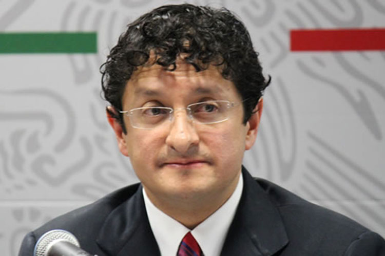 Renuncia Virgilio Andrade a la Secretaría de la Función Pública
