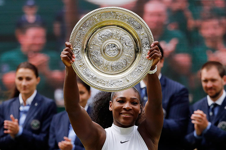 Williams revalida reinado en Wimbledon y alcanza récord histórico