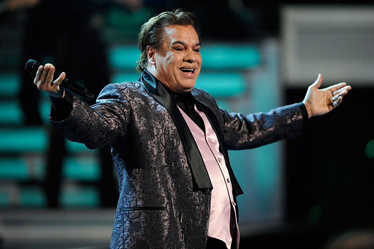 “El PRI nunca se irá”, escribió Juan Gabriel a Peña Nieto