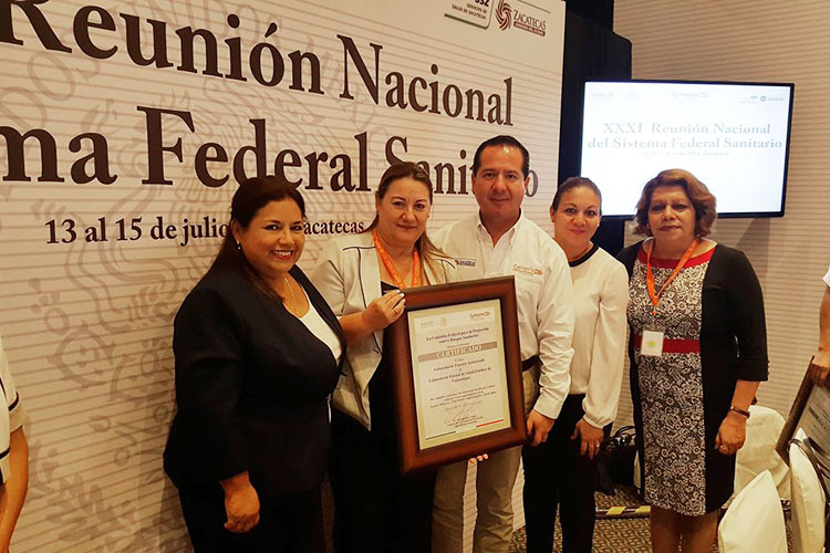 Reconoce Federación la calidad del Laboratorio Estatal de Salud Pública