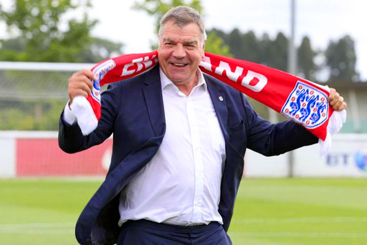 Inglaterra-España se disputaran en amistoso