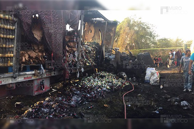 Un muerto y seis heridos en choque con explosión en carretera
