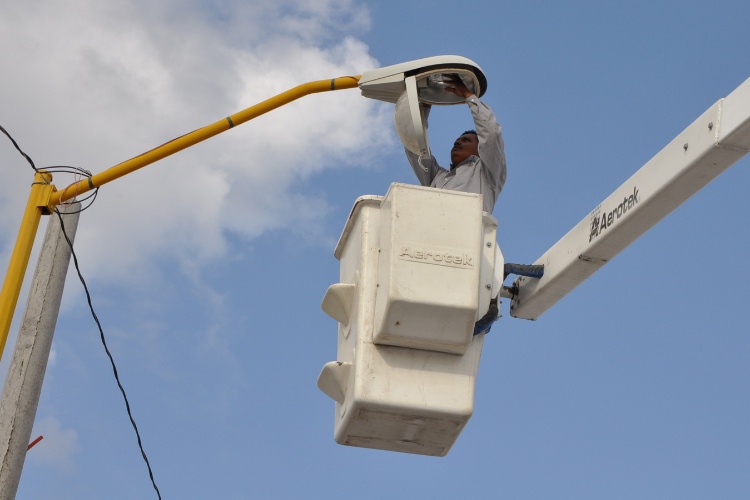 Pondrán alumbrado de segunda mano en la zona rural