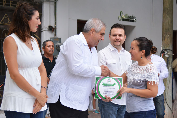 Premia Alcalde a ganadores de “Turisteando en mi Ciudad”
