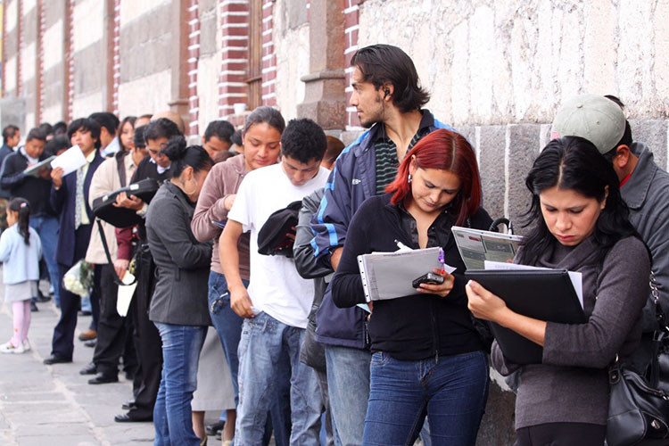 La baja del desempleo en México: Inegi