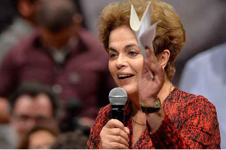 Rousseff presenta su última defensa ante el Senado