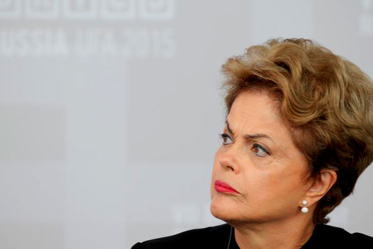 Senado brasileño define el futuro de Rousseff