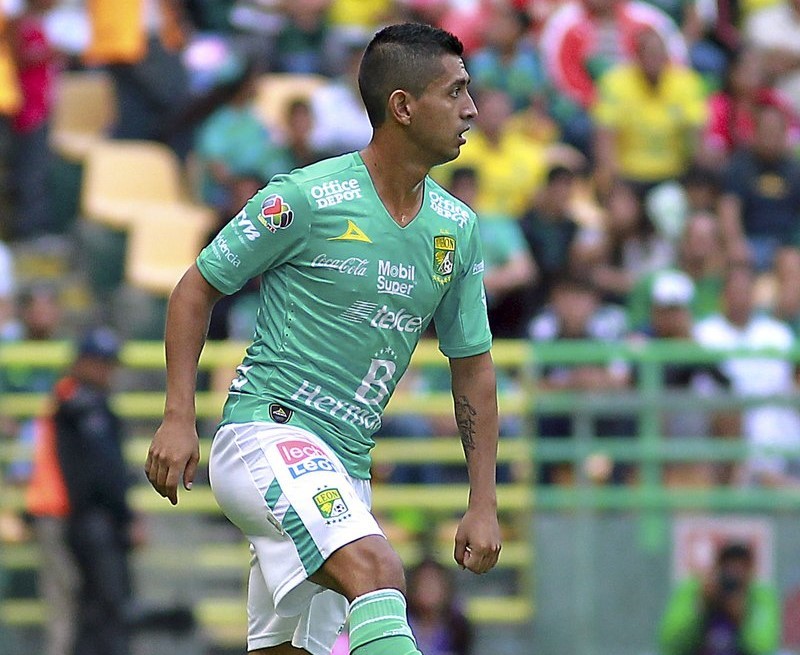 Elías Hernández regresa a la selección tras ausencia del “Tecatito”