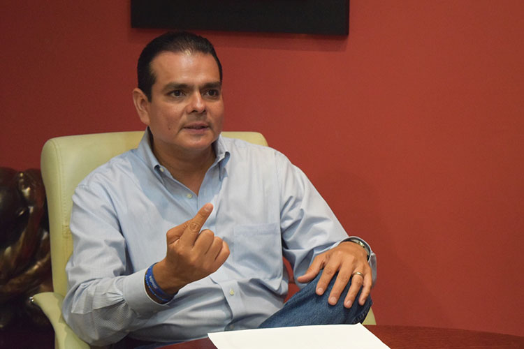 Apostará Enrique Rivas a Gobierno transparente