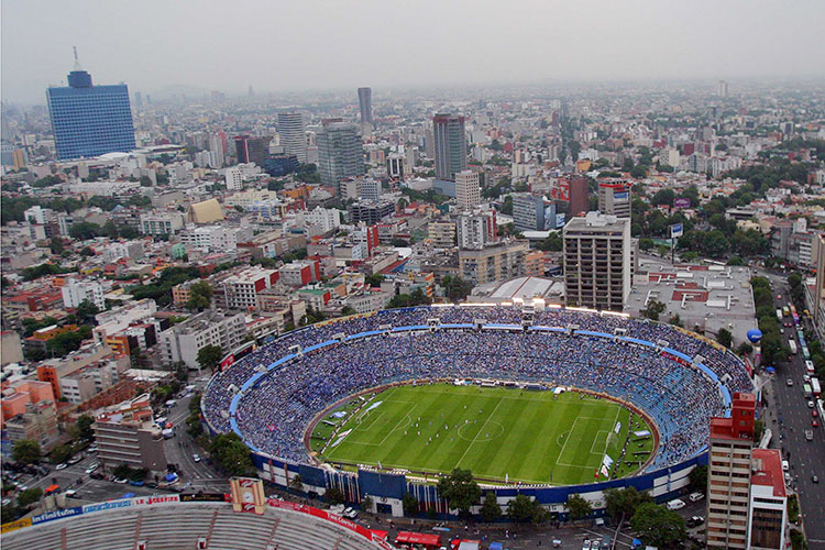 Estadio Azul será demolido y Cruz Azul jugará en el Azteca