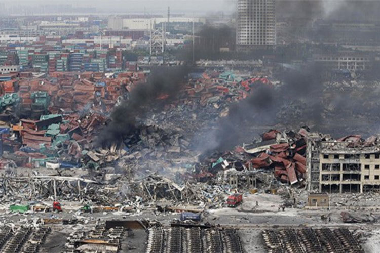 Explosión en una planta química deja 21 muertos en China