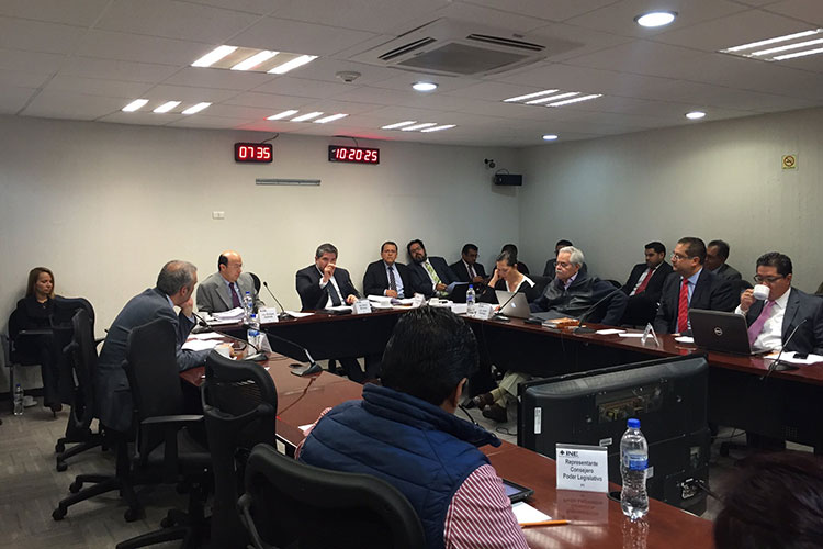 INE construye Reglamento de Elecciones para homologar proceso