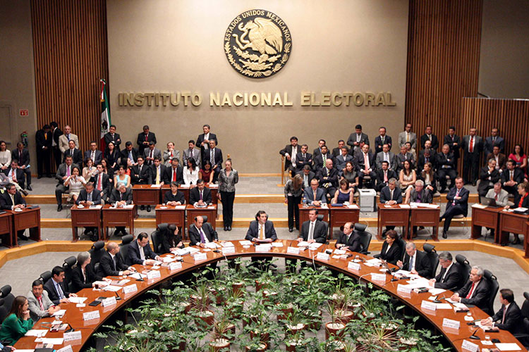 INE construye Reglamento de Elecciones para homologar proceso