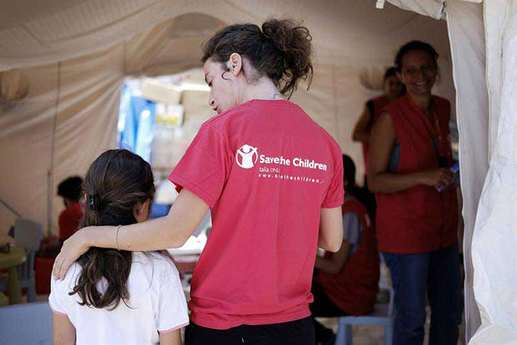 Más de 3 mil 500 personas duermen en refugios tras terremoto en Italia