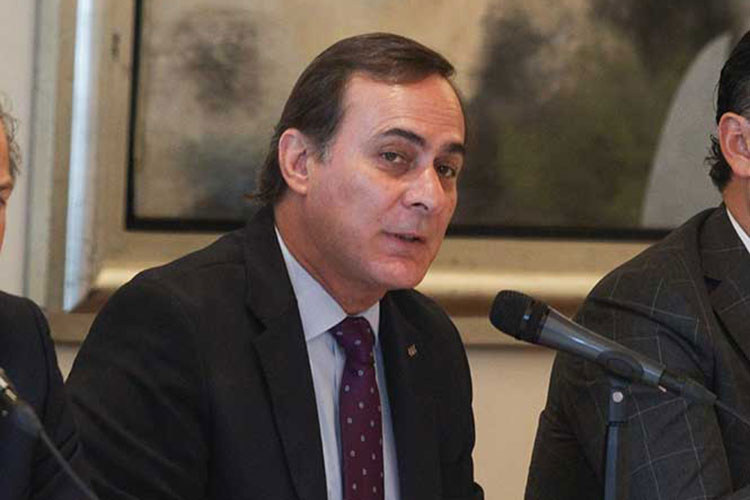 Empresarios apoyan llamado a disidentes