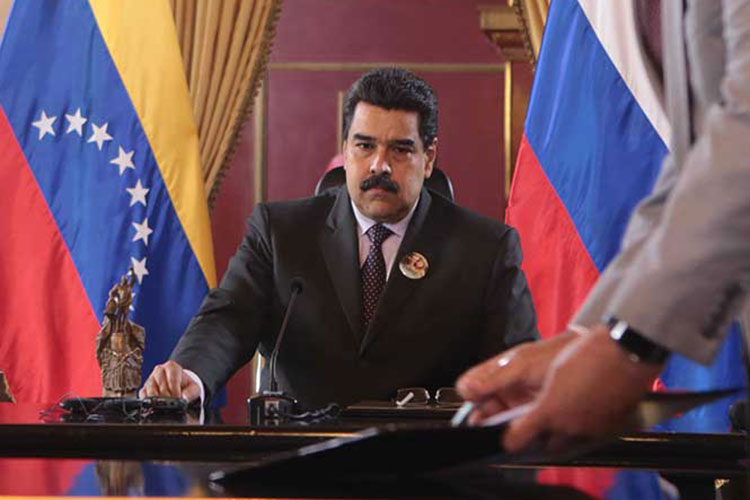 Consejo Electoral de Venezuela valida primer paso para revocatorio