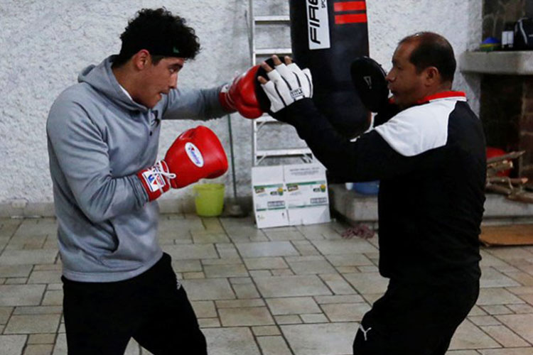 Raúl Curiel fuera de los Olímpicos por gastroenteritis