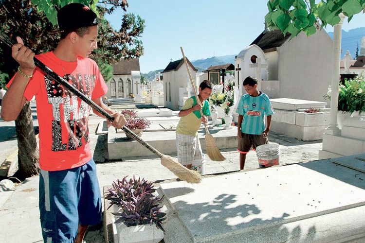 Comenzará ayuntamiento depuración de lapidas abandonadas