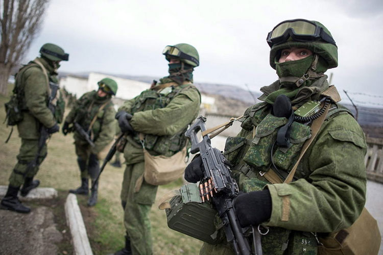 Ucrania en alerta en combate a fuerzas en frontera Crimea