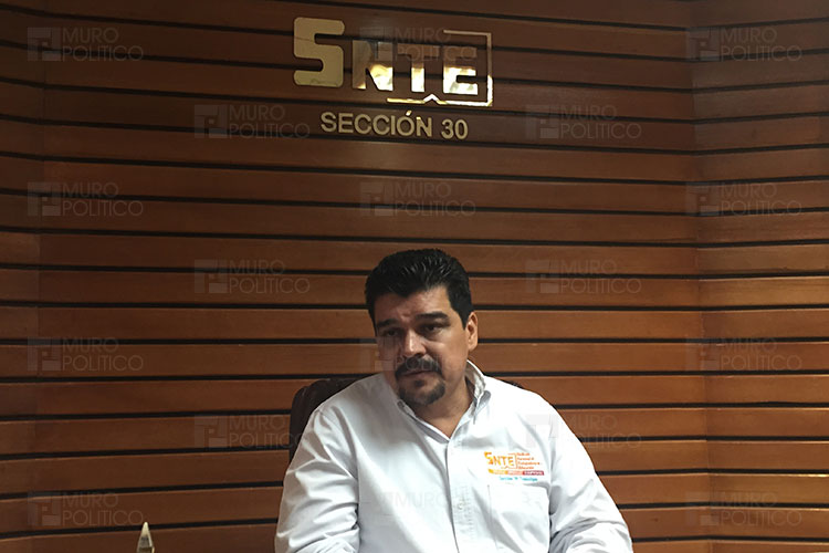 Se pronuncia SNTE listo para ser dirigido por una mujer