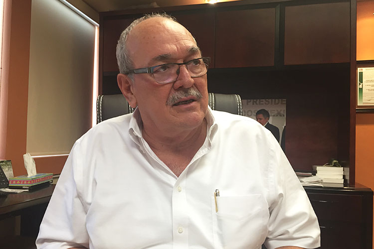 Será difícil mantener la unidad, admite González Benavides